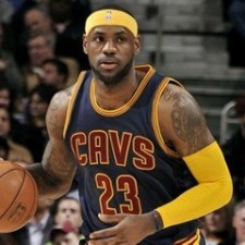 LeBron James Triple Double Cleveland Cavaliers Négatif Philadelphia 76ers