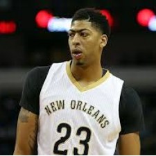 Les pelicans de la Nouvelle-Orleans sont remontes du huitieme a louest